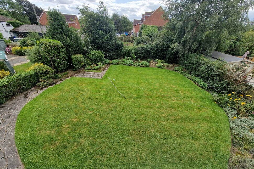 4 bedroom Detached House for sale, The Pastures, Carlton, DN14 £315,000