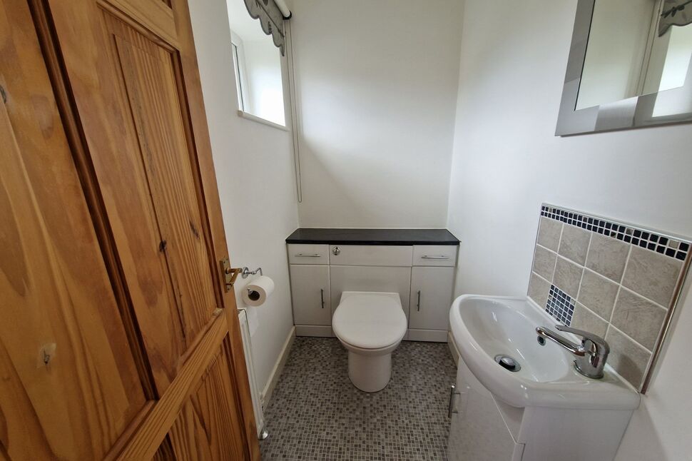 4 bedroom Detached House for sale, The Pastures, Carlton, DN14 £315,000