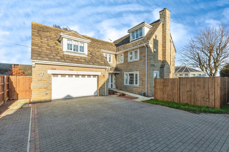 6 bedroom Detached House for sale, Croft Gardens, Whitley, DN14 £595,000