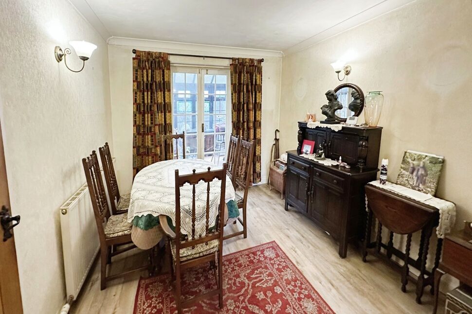 3 bedroom Detached House for sale, Ings Lane, Kellington, DN14 £210,000