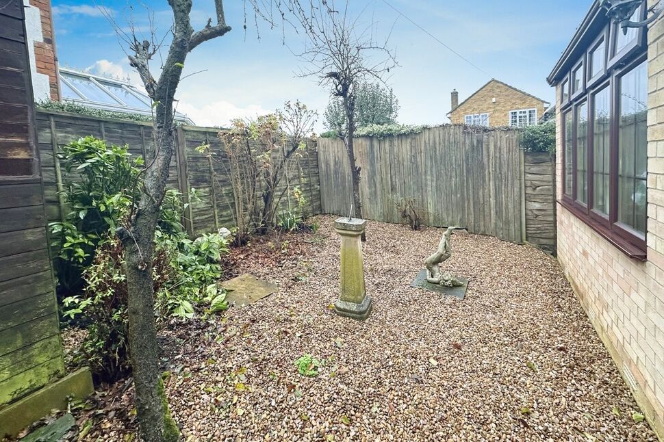 3 bedroom Detached House for sale, Ings Lane, Kellington, DN14 £210,000