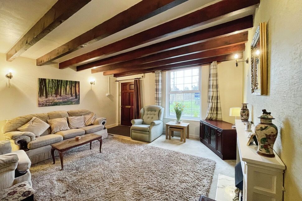 3 bedroom Mid Terrace House for sale, Church Close, Bubwith, YO8 £195,000