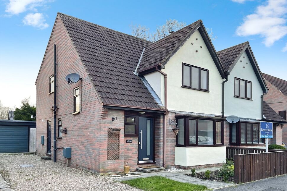 3 bedroom Semi Detached House for sale, The Shrubberies, Cliffe, YO8