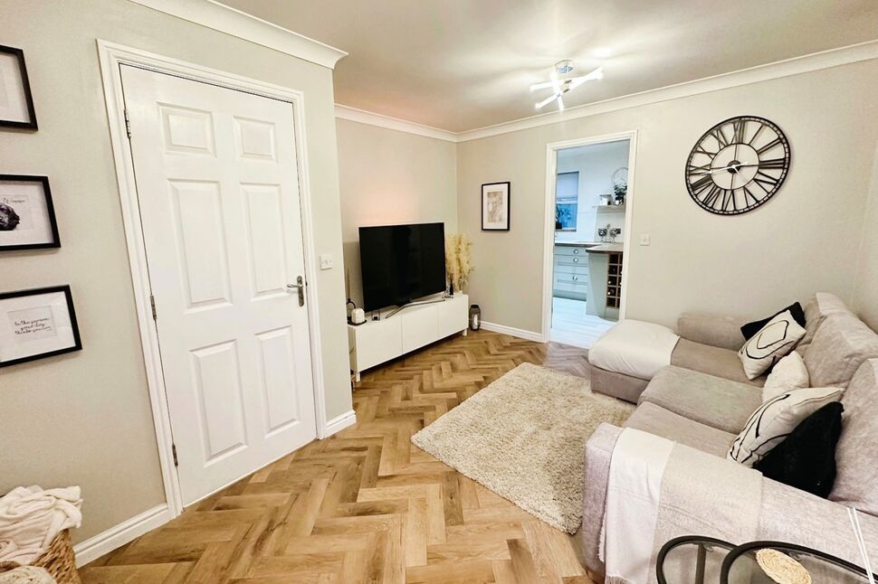 4 bedroom Semi Detached House for sale, Whitley Farm Close, Whitley, DN14 £250,000