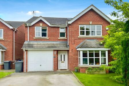 St. Marys Approach, 6 bedroom Detached House for sale, £440,000