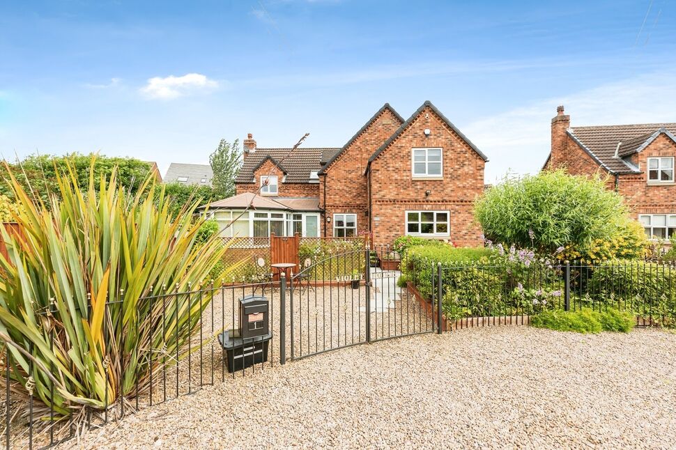 Main image of 4 bedroom Detached House for sale, Willow View, Cliffe, North Yorkshire, YO8