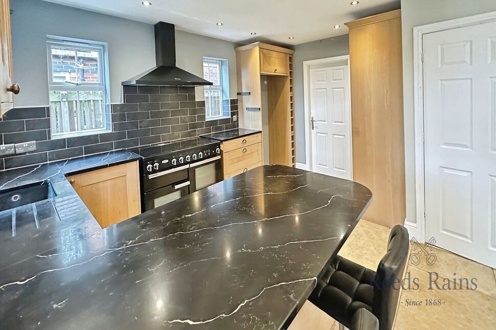 Kitchen Family Room