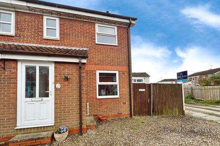 2 bedroom End Terrace House for sale