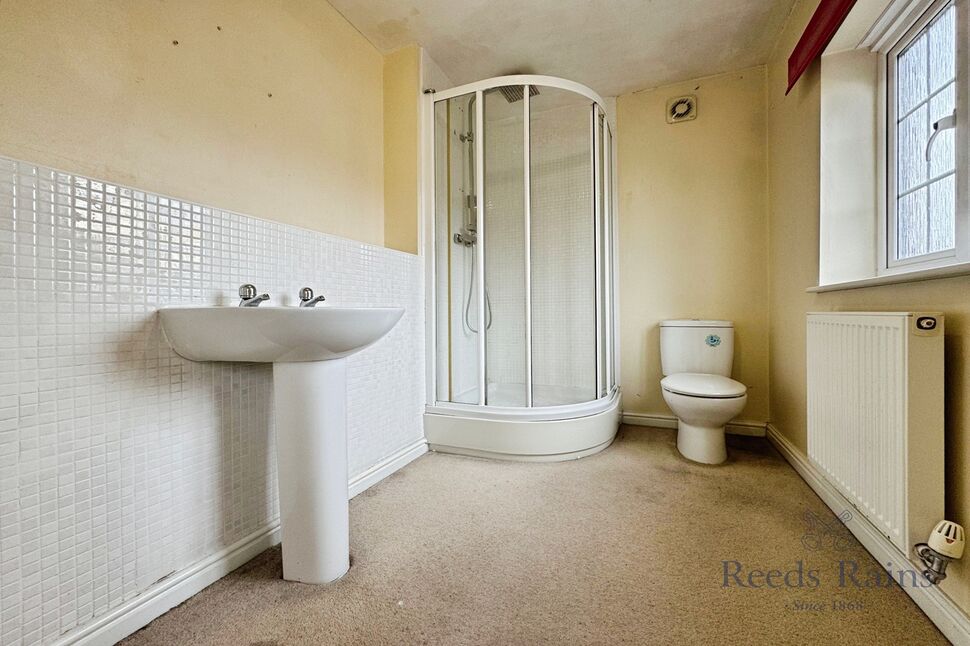 En-Suite Bathroom