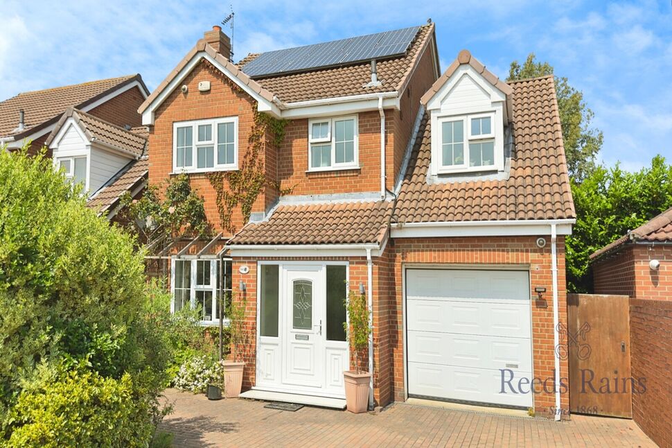 Main image of 4 bedroom Detached House for sale, Field Lane, Thorpe Willoughby, North Yorkshire, YO8