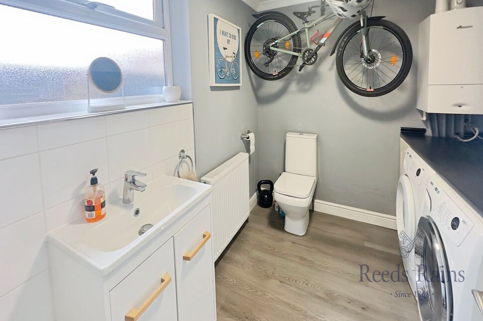 Utility WC