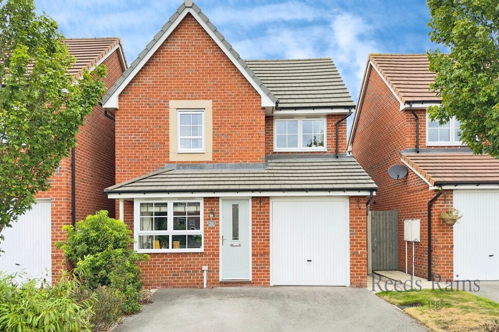 Main image of 3 bedroom Detached House for sale, Pastures Close, Barlby, North Yorkshire, YO8