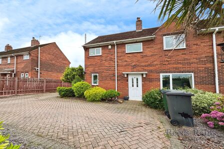 Gravelhill Lane, 3 bedroom Semi Detached House for sale, £240,000