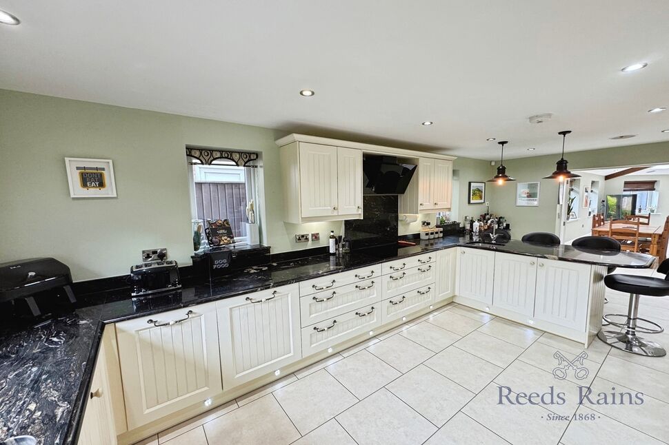 Kitchen Breakfast Room