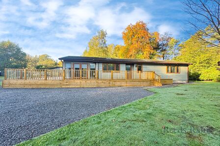 2 bedroom Detached Property for sale