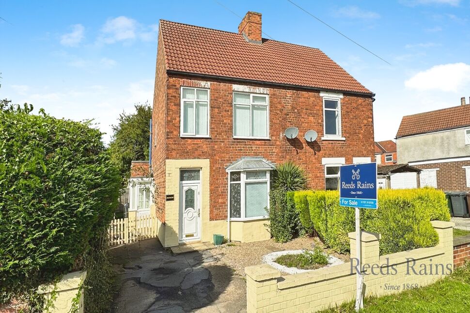 Main image of 2 bedroom Semi Detached House for sale, Doncaster Road, Brayton, North Yorkshire, YO8