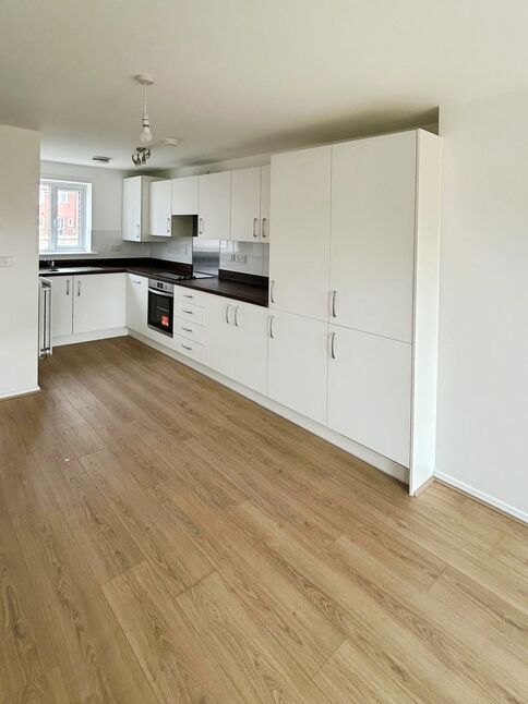 Kitchen / Living