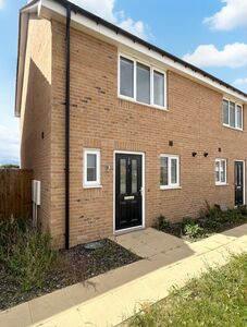 2 bedroom End Terrace House to rent