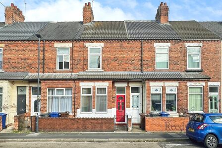 3 bedroom Mid Terrace House for sale