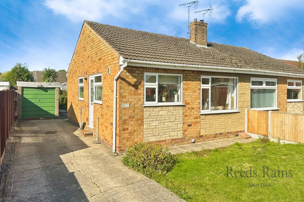 Main image of 2 bedroom Semi Detached Bungalow for sale, Springfield Close, Barlby, North Yorkshire, YO8