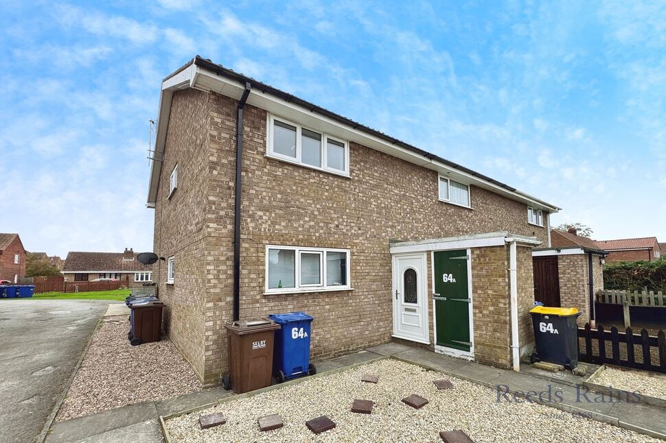 Main image of 1 bedroom  Flat to rent, St. Marys Avenue, Hemingbrough, North Yorkshire, YO8