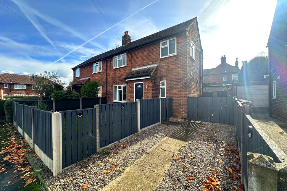 Main image of 3 bedroom Semi Detached House for sale, Manor Garth, Kellington, North Yorkshire, DN14