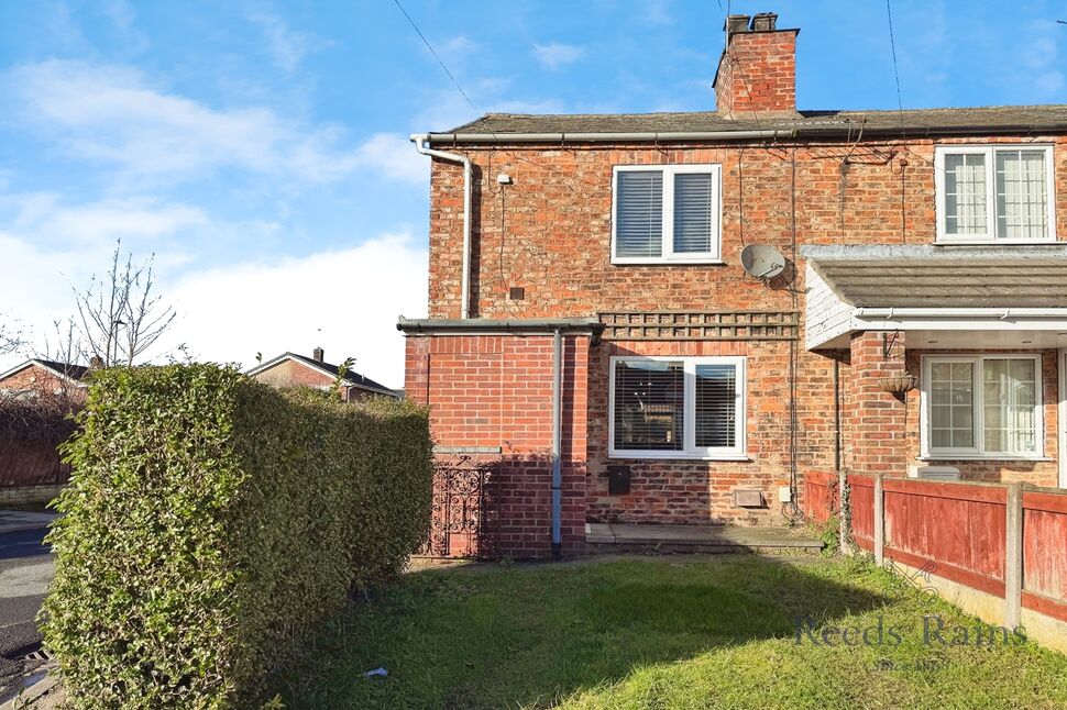 Main image of 1 bedroom End Terrace House for sale, Pinfold Lane, Carlton, North Yorkshire, DN14