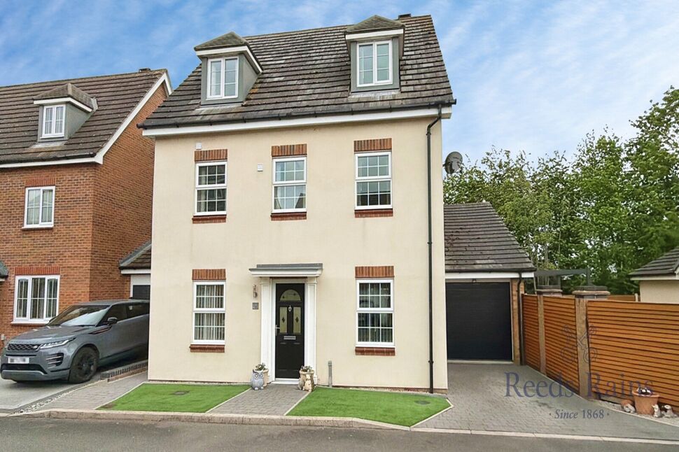 5 bedroom Detached House for sale