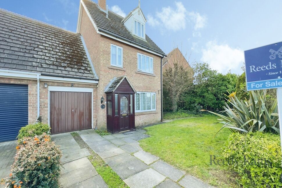 Main image of 5 bedroom Link Detached House for sale, Finkle Street, Hensall, North Yorkshire, DN14