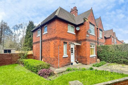 Barlby Road, 3 bedroom End Terrace House for sale, &pound;225,000