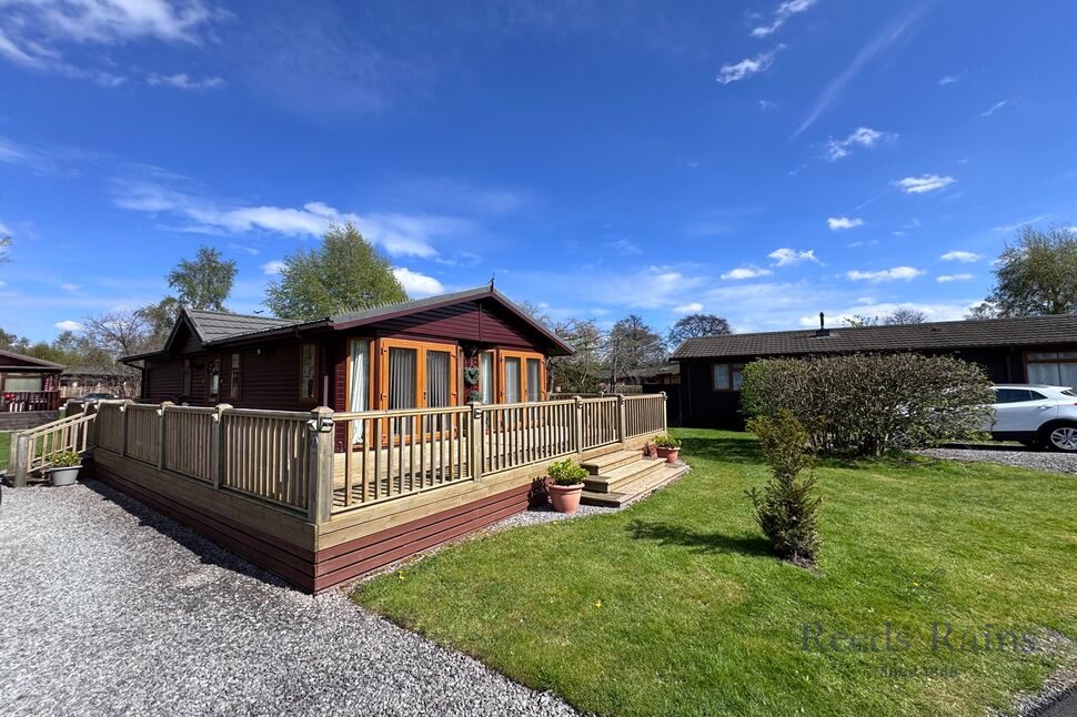 2 bedroom Detached Land/Plot for sale