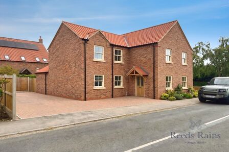 York Road, 4 bedroom Detached House for sale, &pound;525,000