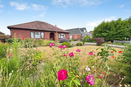 4 bedroom Detached Bungalow for sale