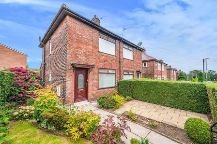 2 bedroom Semi Detached House to rent