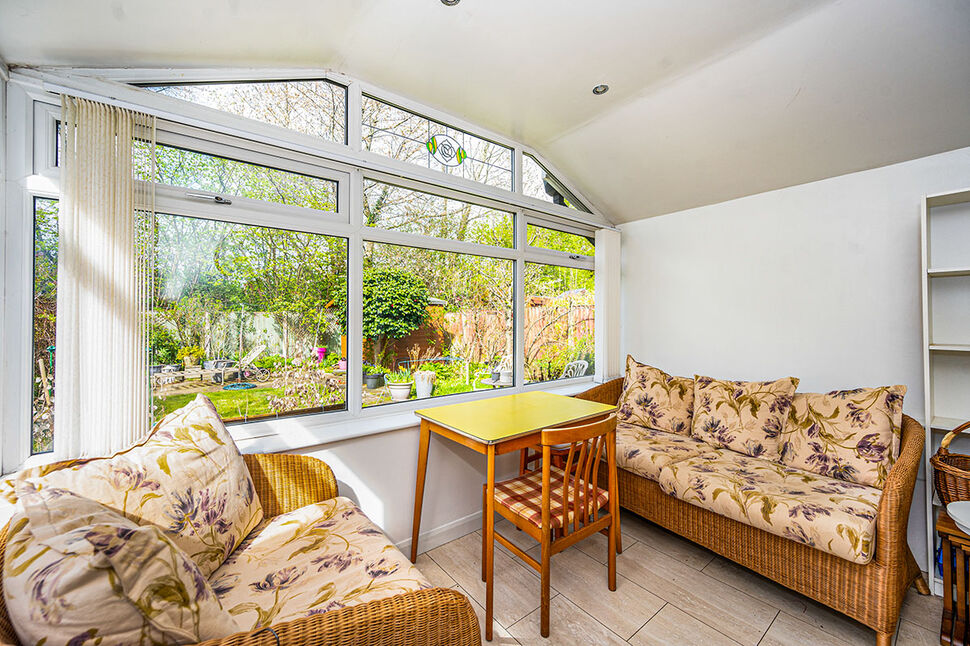 2 bedroom Detached Bungalow for sale, Mayfair Close, Great Sankey, WA5