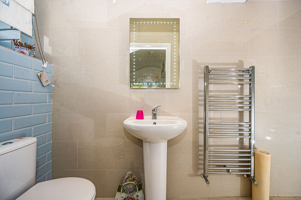 2 bedroom Detached Bungalow for sale, Mayfair Close, Great Sankey, WA5