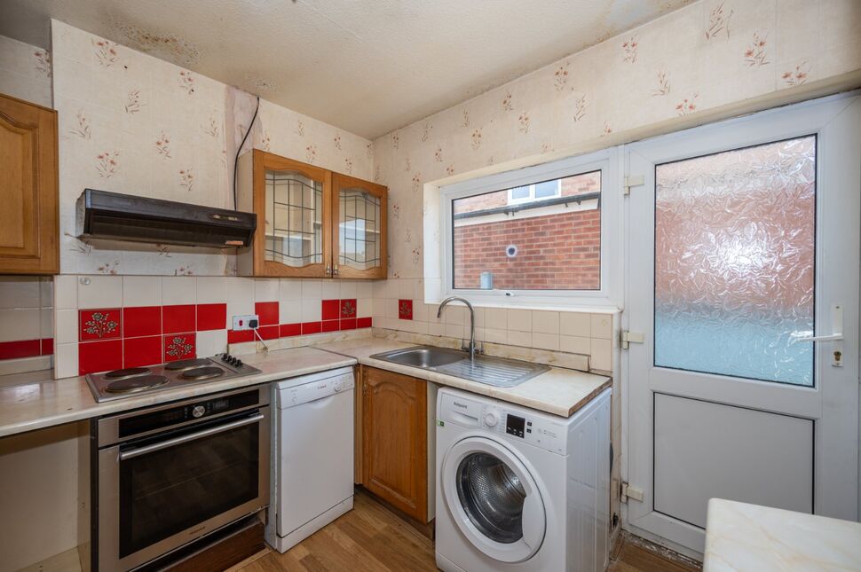 2 bedroom Semi Detached Bungalow for sale, Carmelite Crescent