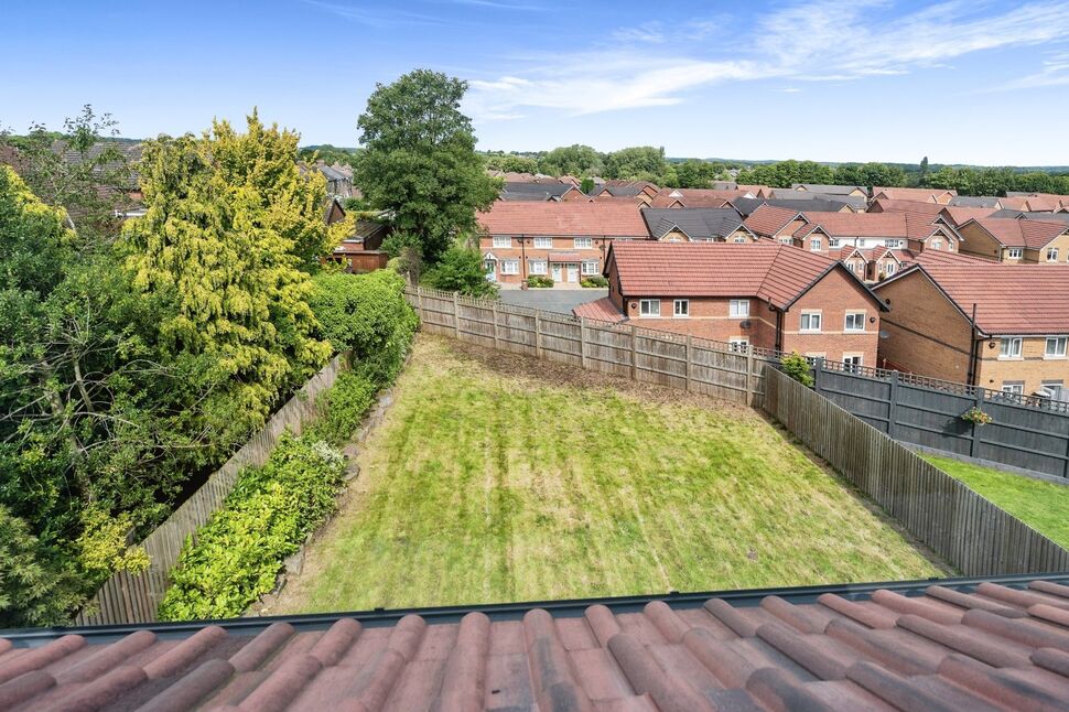 5 bedroom Detached House for sale, Mottram Rise, Eccleston, WA10 £520,000