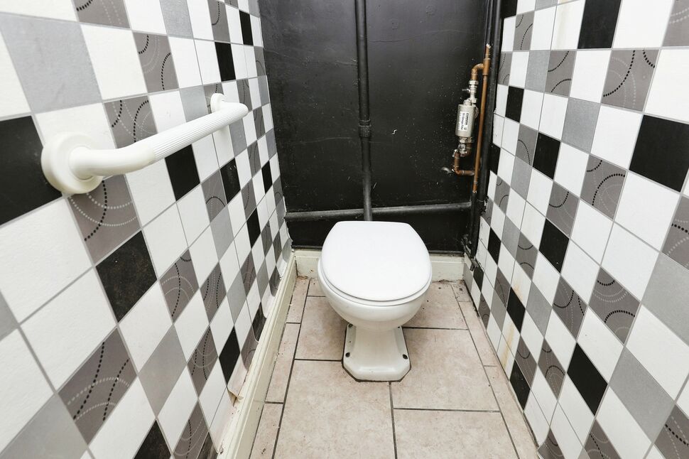 2 bedroom Semi Detached House for sale, Mitchell Street, Stockton Heath, WA4 £220,000