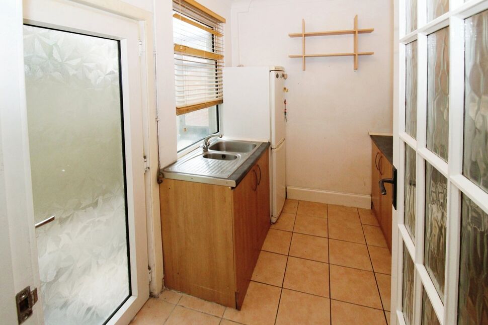 2 bedroom Mid Terrace House for sale, Agnes Street, Clock Face, WA9 £