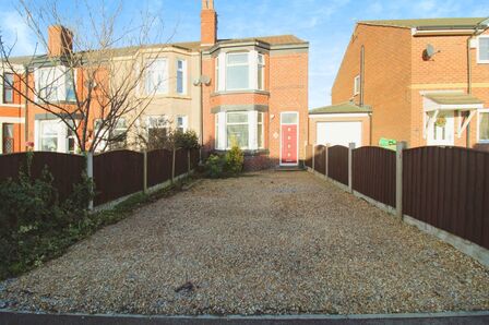 Swan Road, 3 bedroom End Terrace House for sale, £210,000