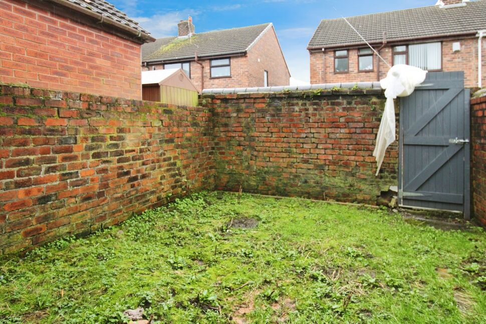 3 bedroom Mid Terrace House for sale, Sutton Heath Road, St. Helens