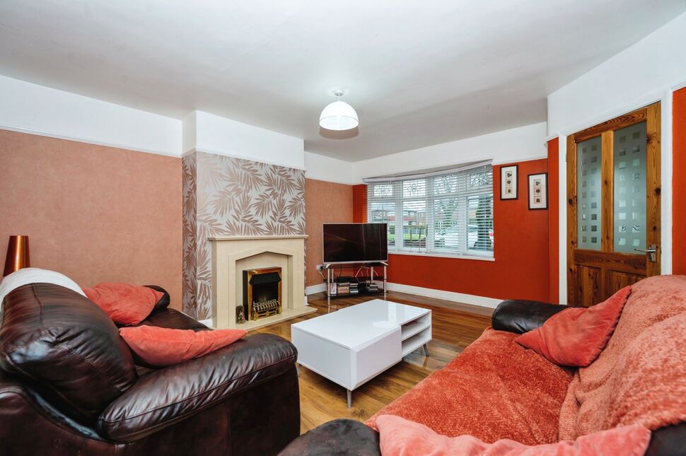 2 bedroom Mid Terrace House for sale, Poplars Avenue, Warrington, WA2