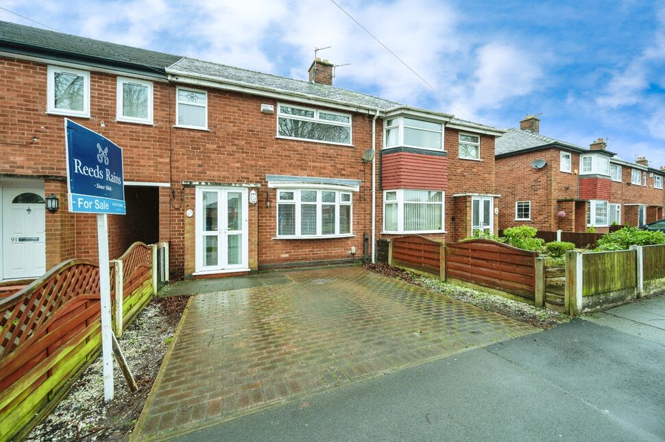 3 bedroom Mid Terrace House for sale, Iona Gardens, St. Helens, WA9 £
