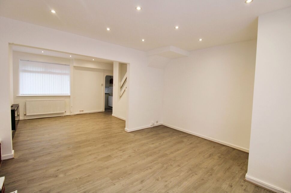 3 bedroom Mid Terrace House to rent, Hoghton Road, St. Helens, WA9 £