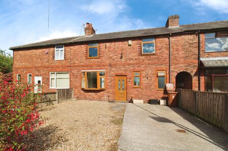 Regent Avenue, 3 bedroom Mid Terrace House to rent, £850 pcm