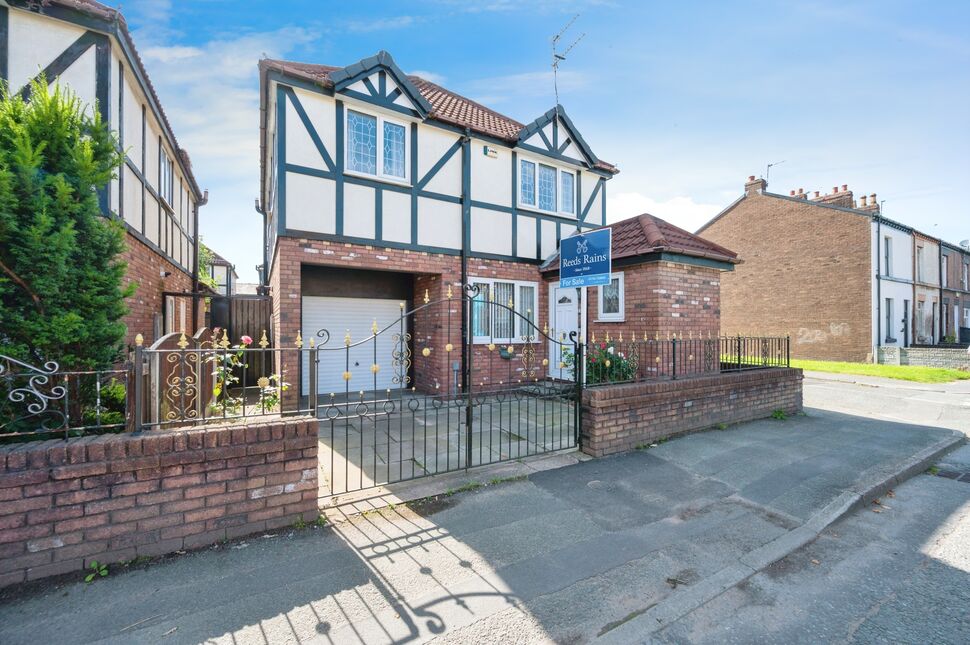 Main image of 3 bedroom Detached House for sale, Robins Lane, St. Helens, Merseyside, WA9