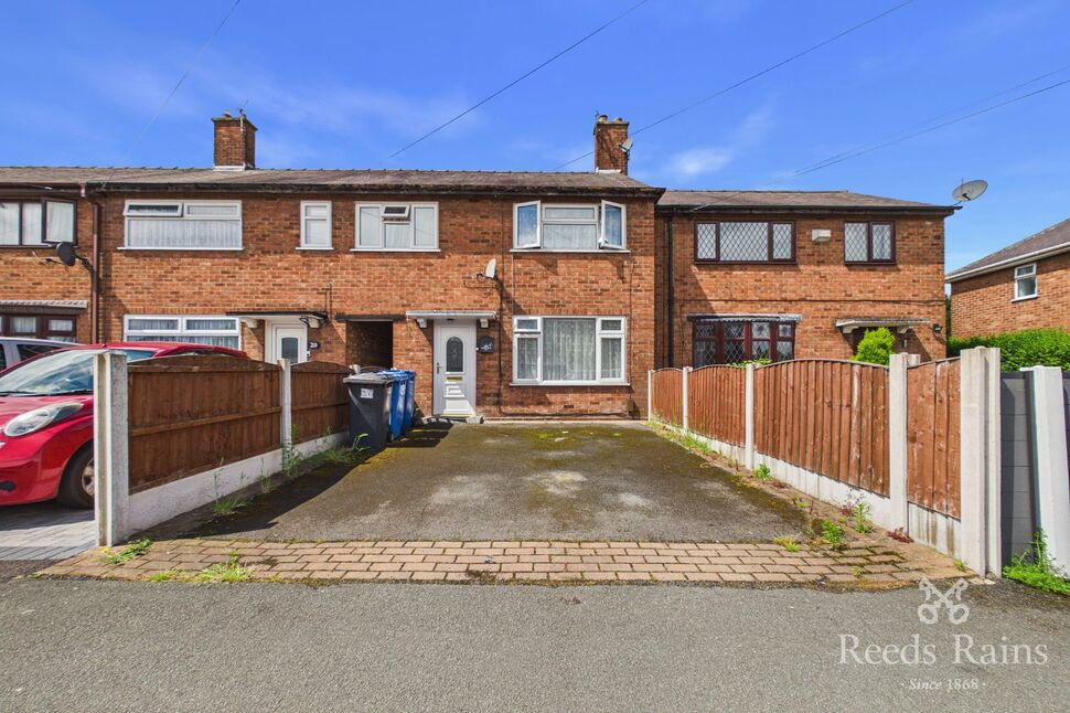 Main image of 3 bedroom Mid Terrace House to rent, Chiltern Road, Warrington, Cheshire, WA2