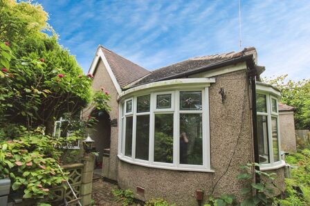 4 bedroom Detached Bungalow for sale