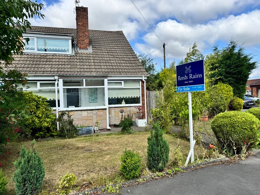 Main image of 3 bedroom Semi Detached House for sale, Melrose Avenue, Eccleston, Merseyside, WA10